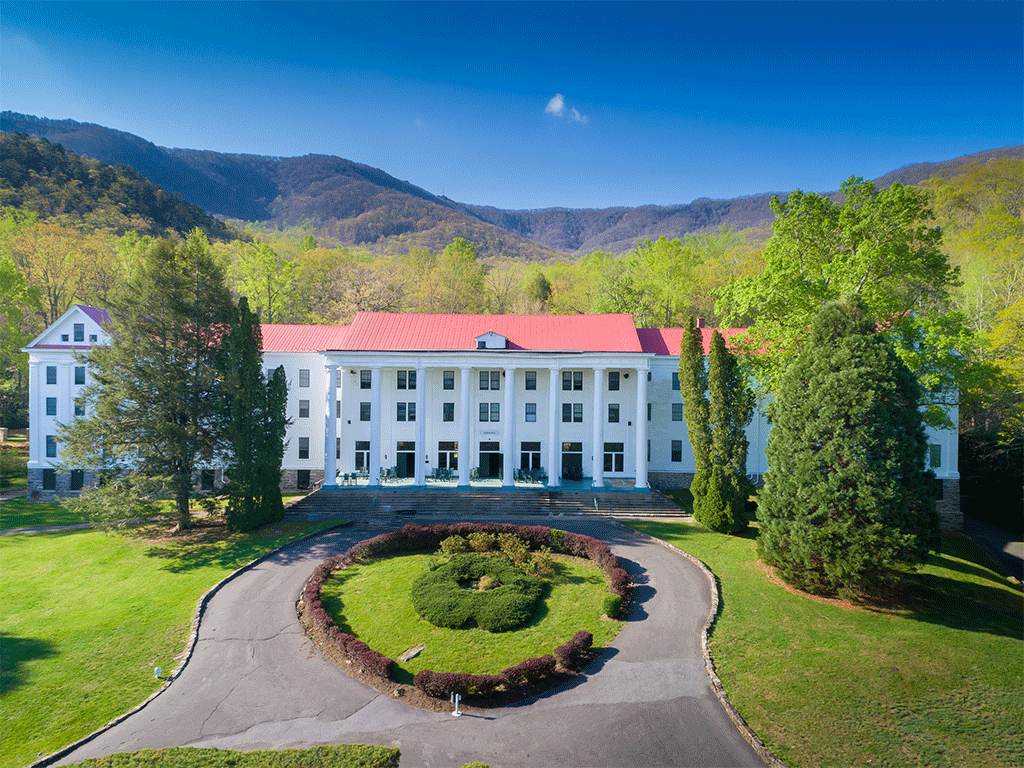 Medicines from the Earth 2026: Returning to the Mountains Together